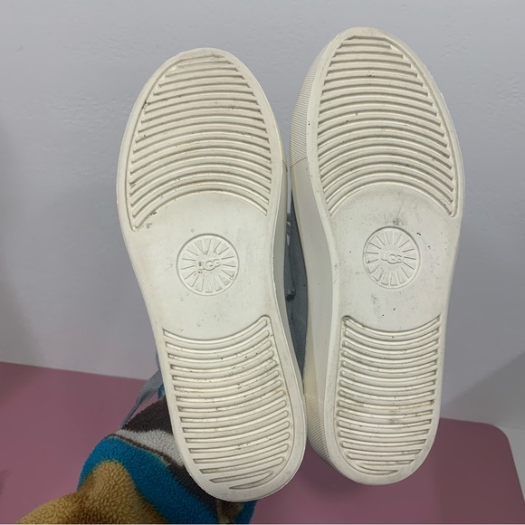 UGG Grey Suede Lace Up Platform Sneakers. Size 5 - Picture 5 of 10